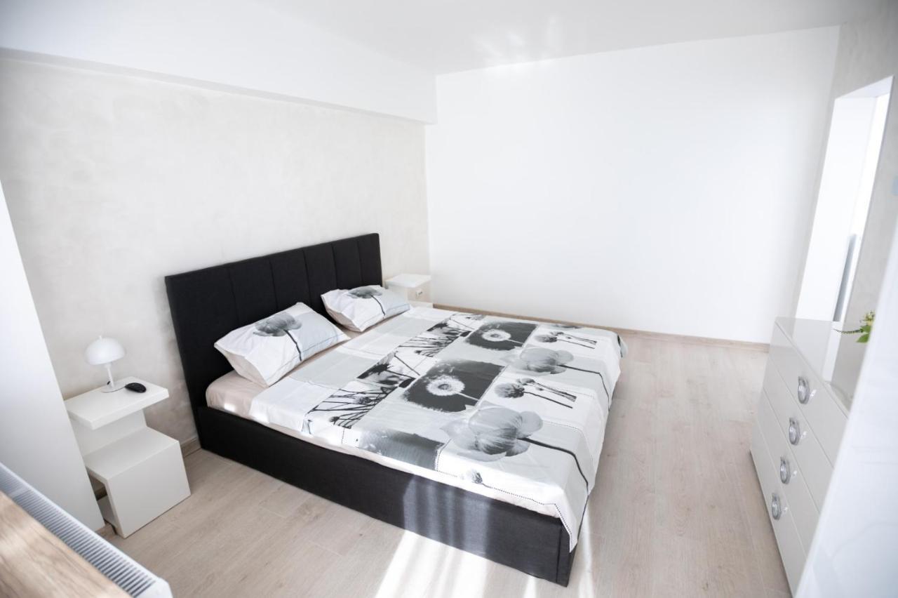 Apartament Central Târgu Jiu Εξωτερικό φωτογραφία
